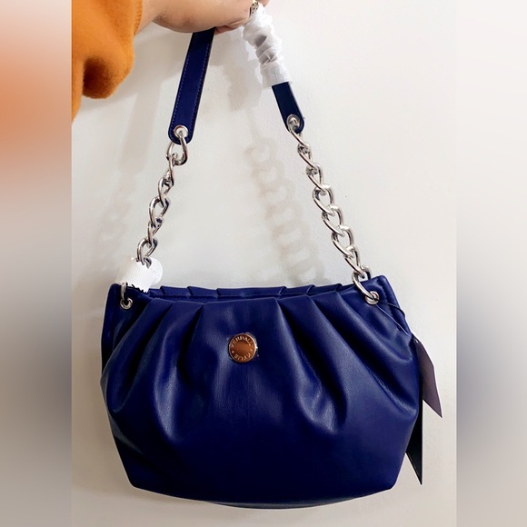 Kendall+Kylie Navy Blue Slouch Purse Silver Link Strap NWT - Picture 3 of 14
